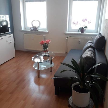Thamy'S Homestay 2 Росток Екстериор снимка