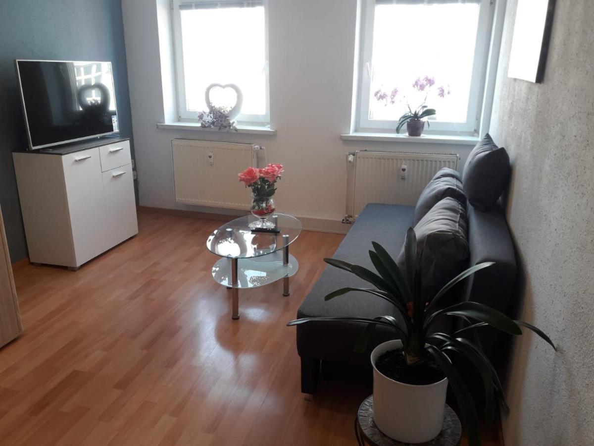 Thamy'S Homestay 2 Росток Екстериор снимка